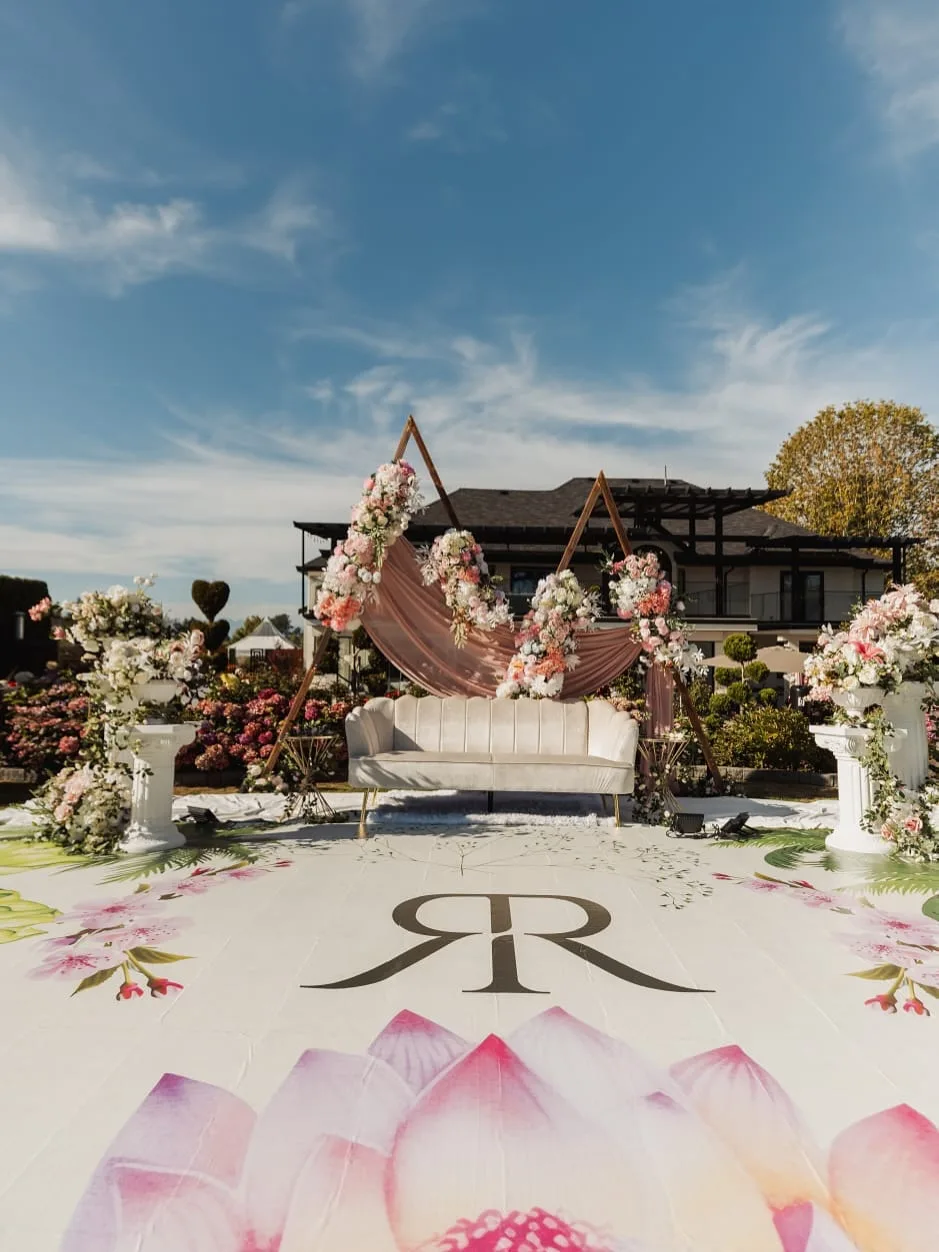 Elegant event décor